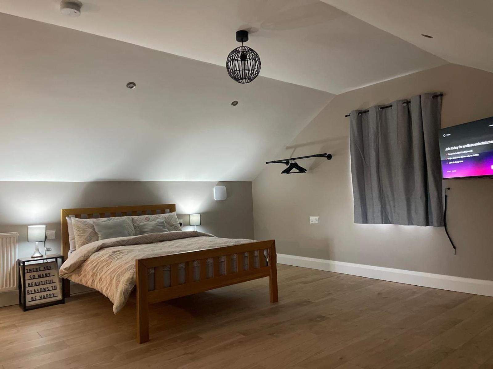 The Nest Hotel Newry Exterior foto
